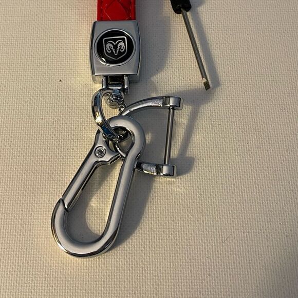Dodge Logo Key Fob Keychain in Red Leather NWT - Picture 3 of 5